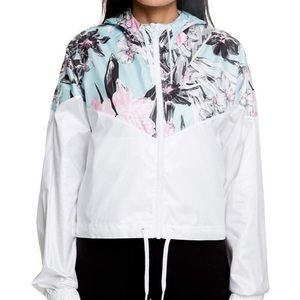 Nike Windbreaker (floral)NWOT- pristine condition!